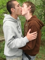 hugging balls sperma swimmers swim rim no condoms