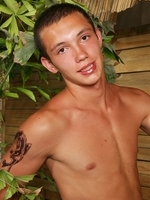 spunk twink hugs introvert deep model pic