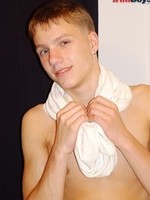 jiz adonis hug moon fisting bum teenagers